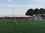 Eerste training op kunstgrasveld sportpark Het Springer (11/29)